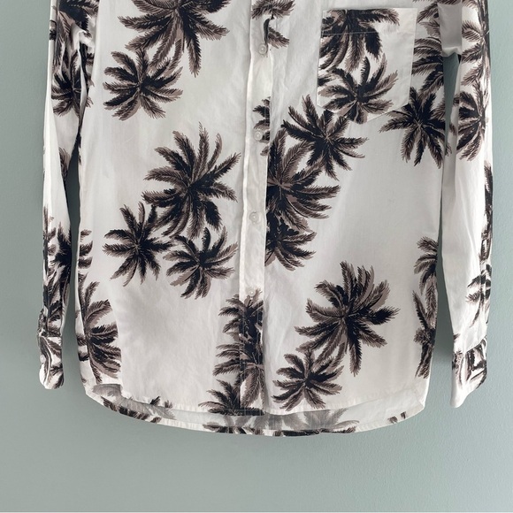 Le Superbe Palm Tree Button Down Long Sleeve Top - Picture 2 of 10